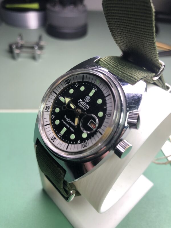 Montre vintage Mortima SuperDatomatic – Image 4