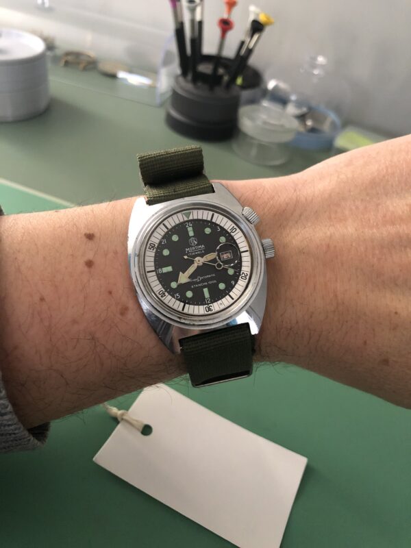 Montre vintage Mortima SuperDatomatic – Image 5